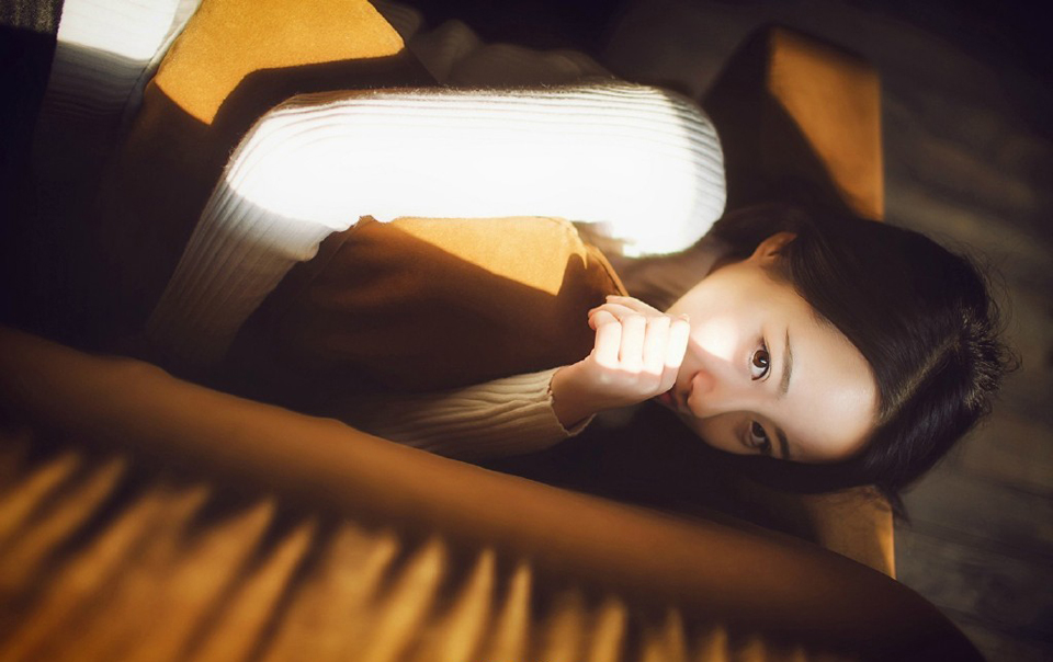 一个人经过不同程度的锻炼，就获得不同程度的修养不同程度的效益。好比香料，捣得愈碎，磨得愈细，香得愈浓烈。